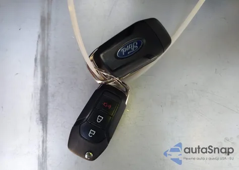 2021 Ford Escape S z USA, uszkodzony, nr VIN 1FMCU0F65MUA50173